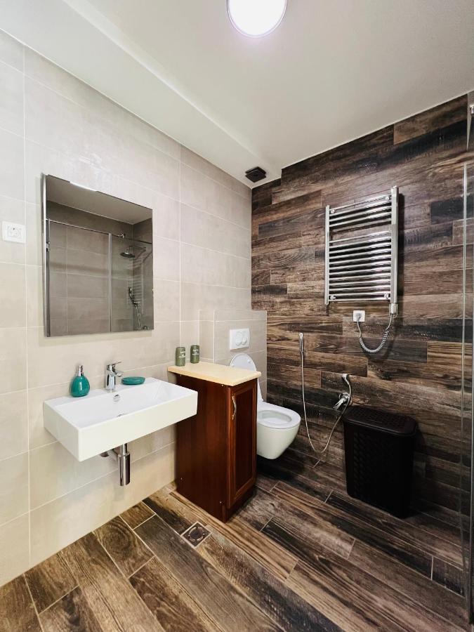 Apartment With Terrace And Private Parking 코토르 외부 사진